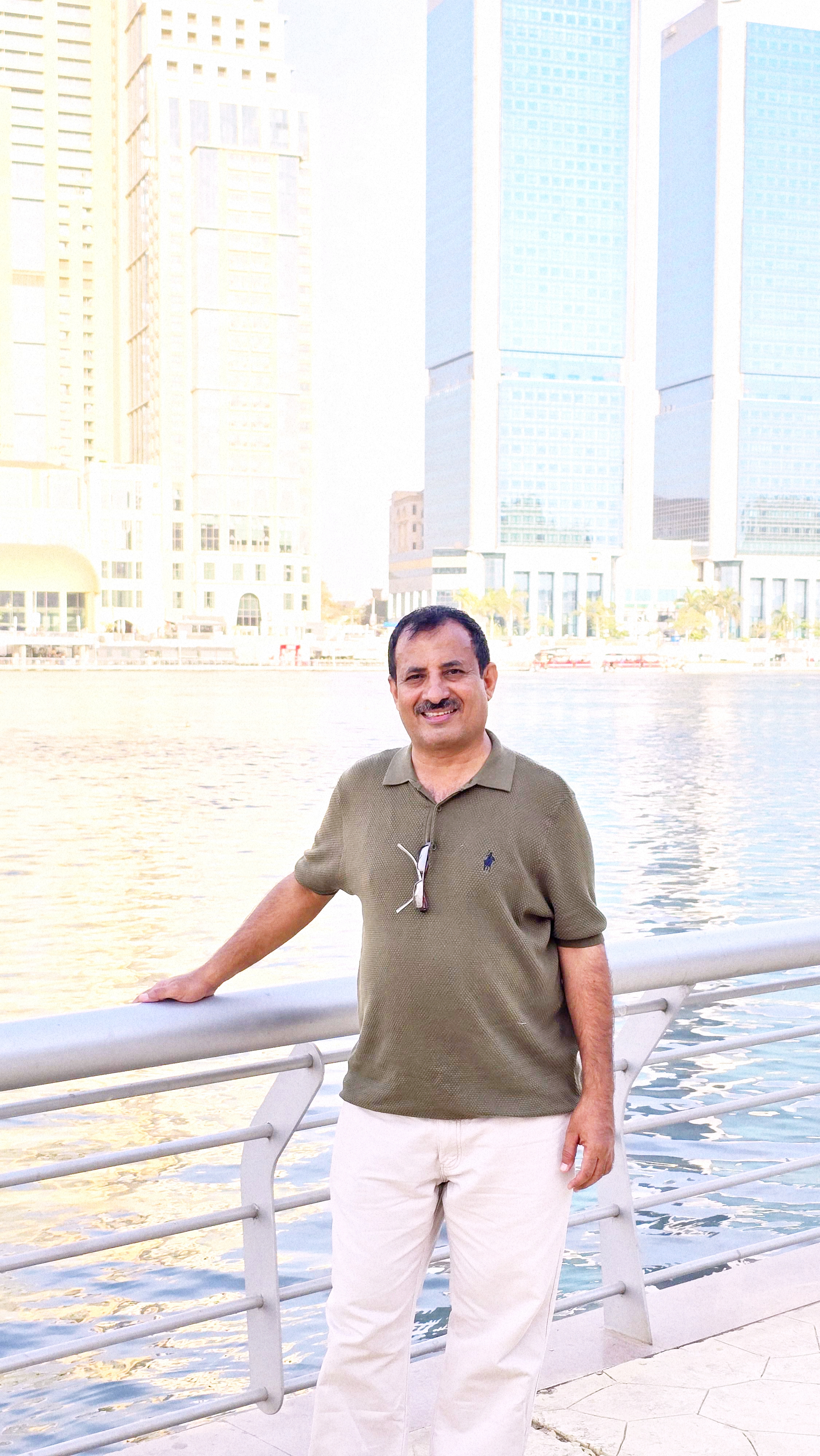 صورة العميد