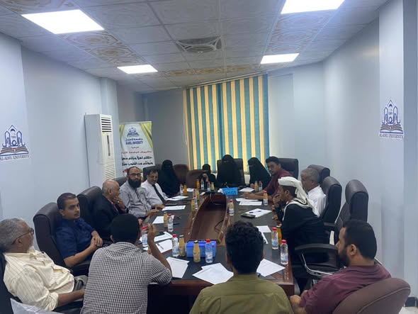 لجنة الامتحانات العليا في جامعة العادل تعقد اجتماعها استعدادا لامتحانات الفصل الدراسي الأول للعام الجامعي 2025–2026م