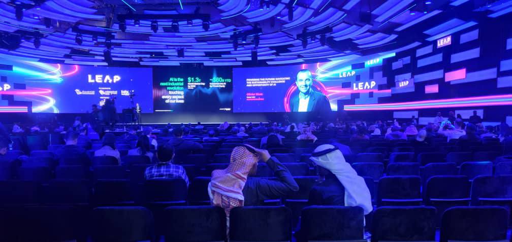رئيس جامعة العادل يشارك في مؤتمر LEAP 2025 بالرياض الرياض – 2025