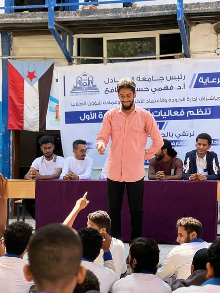 طلاب جامعة العادل ينفذون زيارة توعوية إلى مدرسة الإيمان ضمن فعاليات أسبوع الجودة الأول